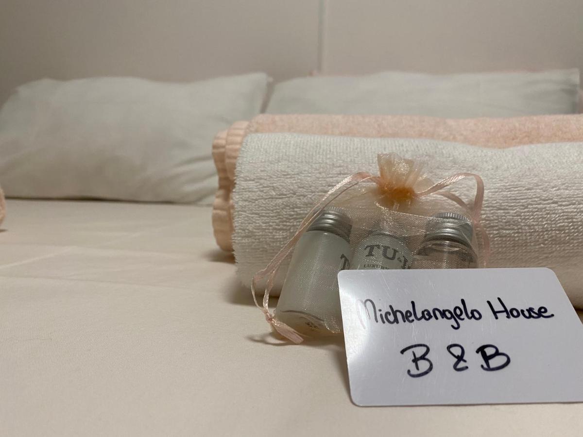 Bed and Breakfast Michelangelo House Trient Exterior foto